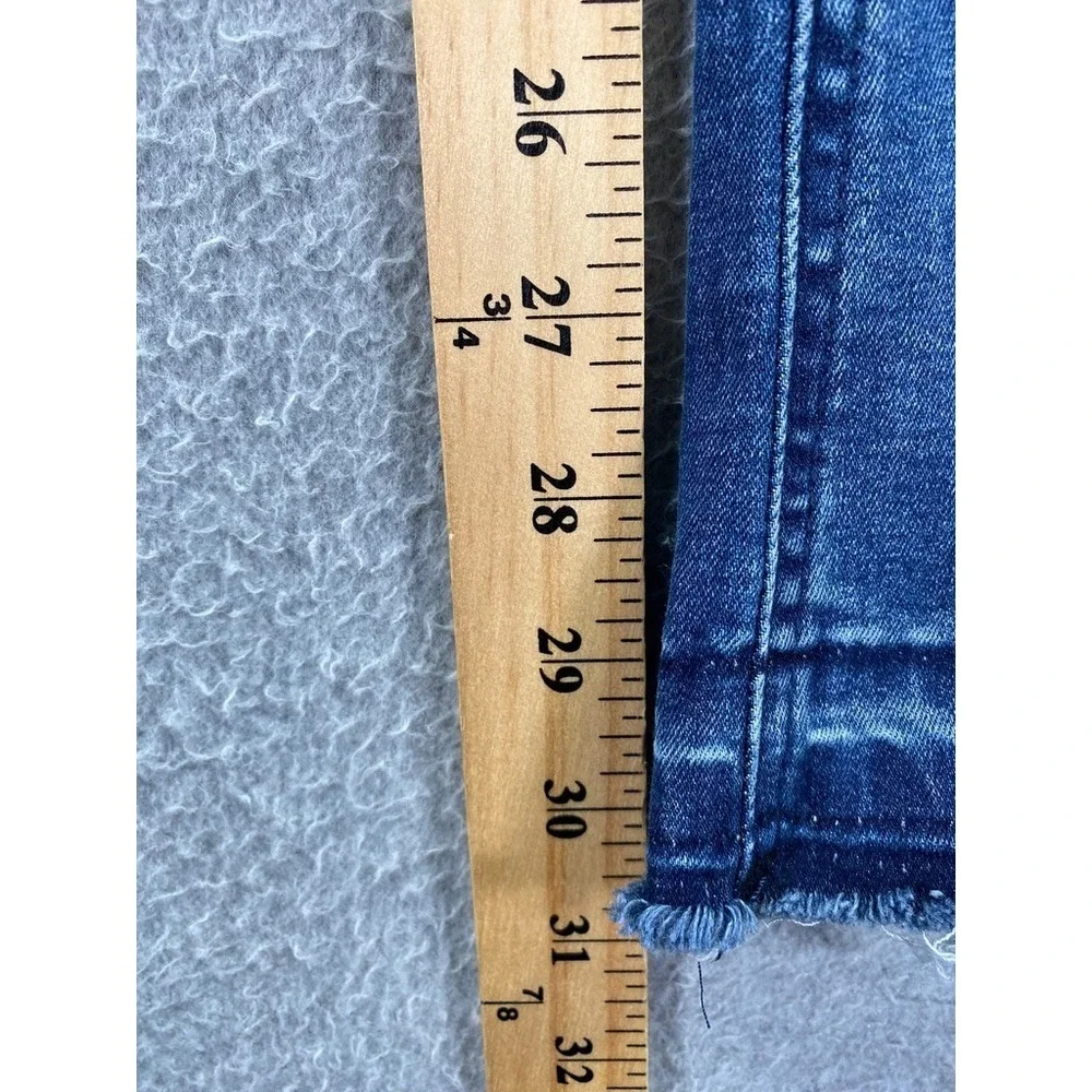 Democracy Ab Technology Women's 8 Itty Bitty Boot Mid Rise Medium Wash Jeans